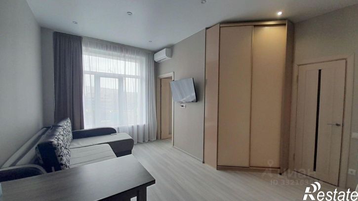 2-комн квартира ул Прапорщика Комарова, 58,  д. 58