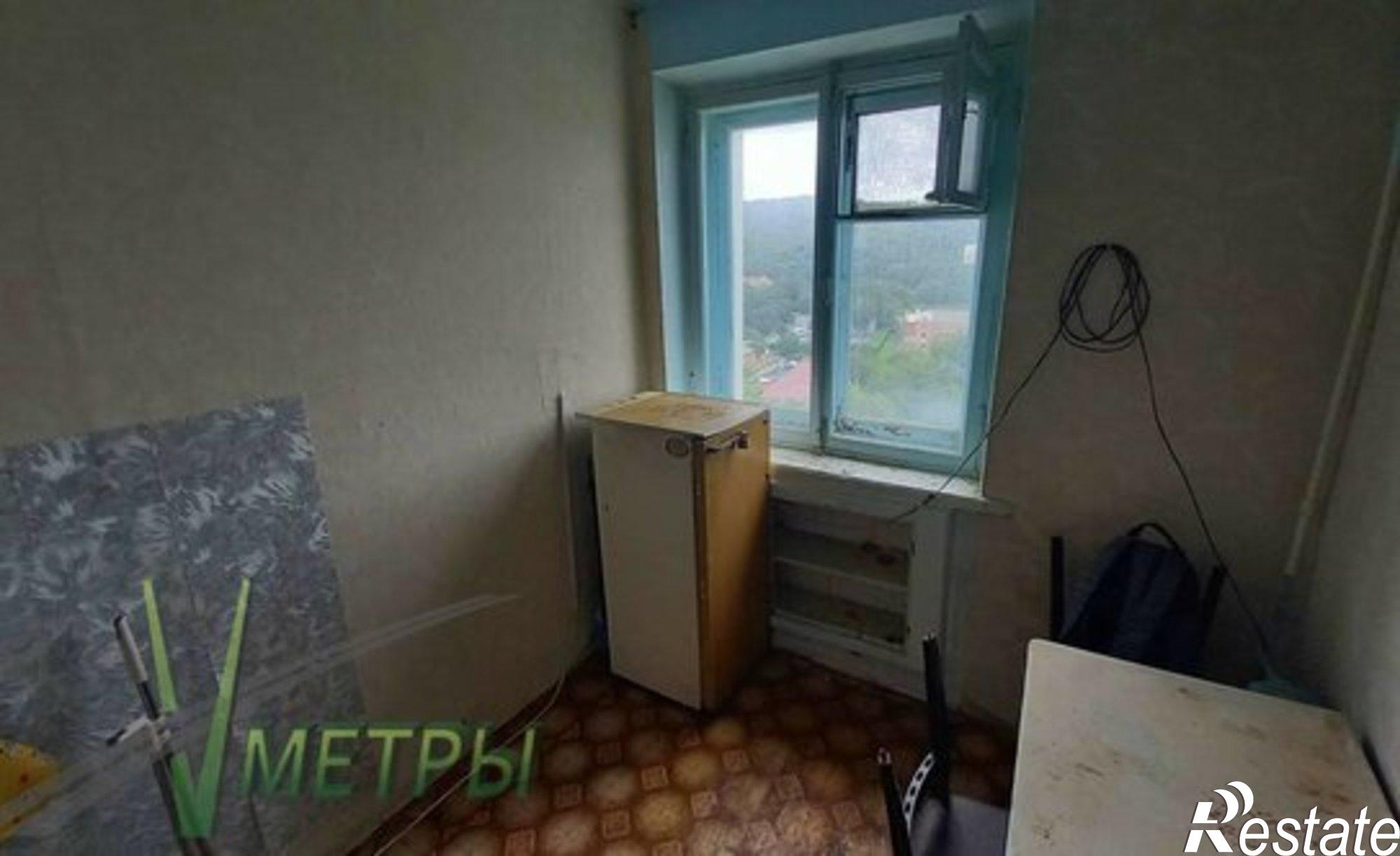 Купить квартиру за 5 800 000 рублей на пр-кт 100-летия Владивостока, 130