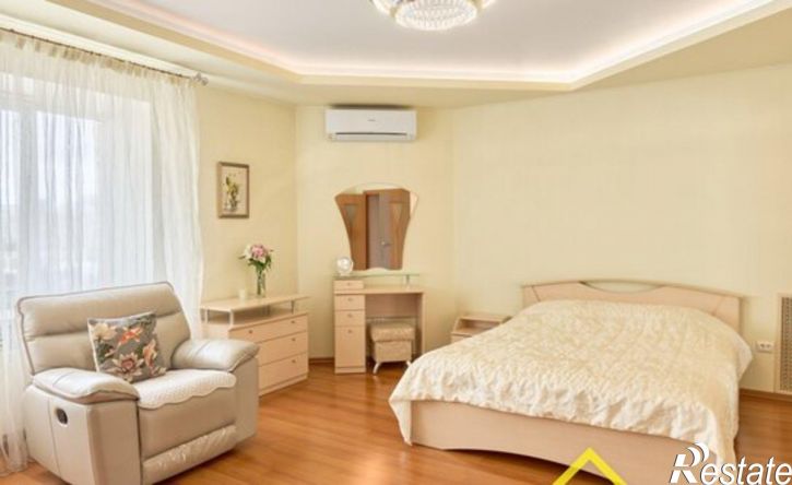 3-комн квартира Партизанский пр-кт, 52,  д. 52
