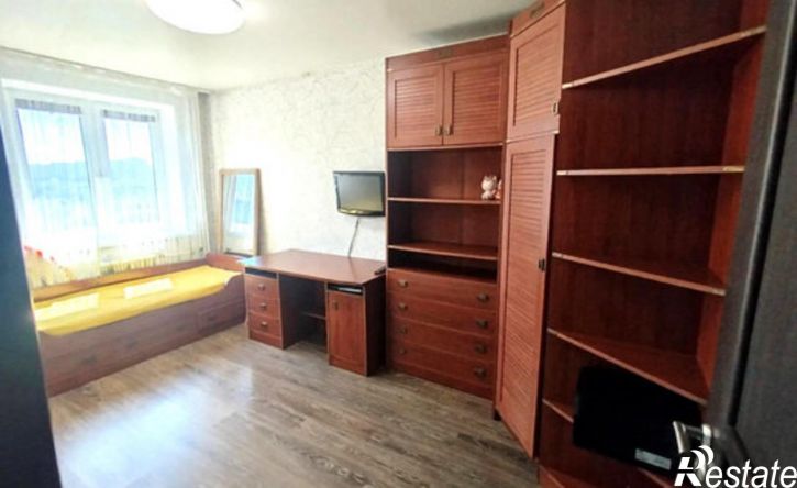 3-комн квартира ул Ладыгина, 19,  д. 19
