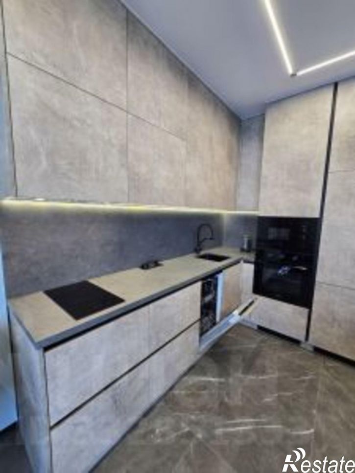2-комн квартира ул Мыс Кунгасный, 2,  д. 2