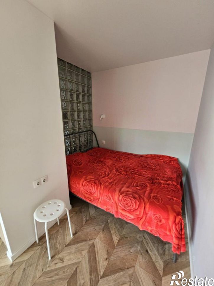 1-комн квартира Океанский пр-кт, 90,  д. 90