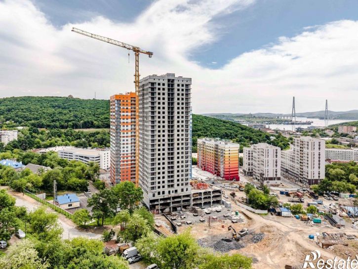 1-комн квартира в новом доме улица Слуцкого