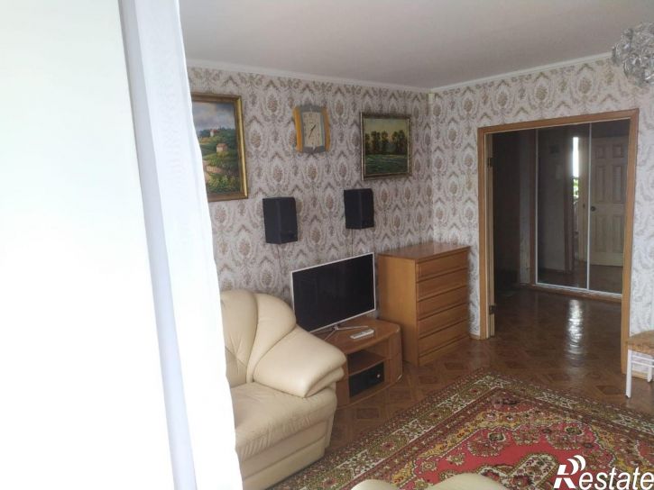 3-комн квартира ул Ладыгина, 19,  д. 19