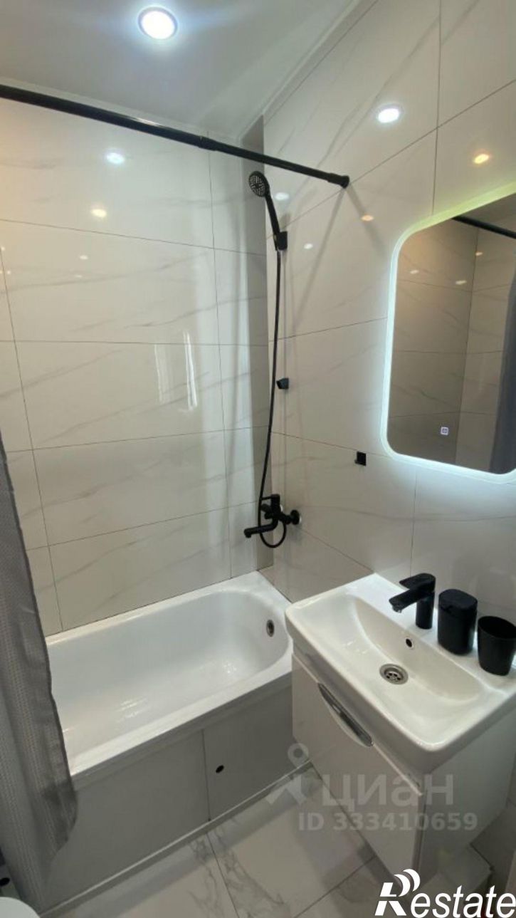3-комн квартира ул Стрелковая, 16в,  д. 16в