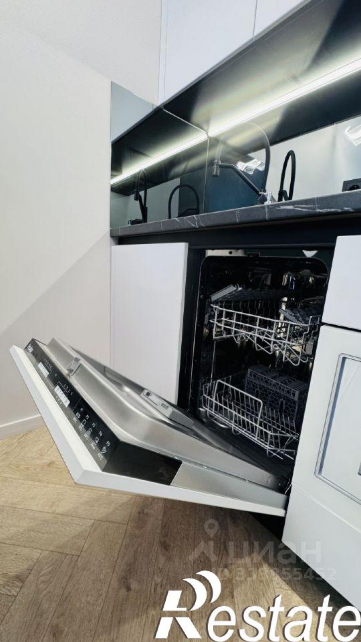 2-комн квартира улица Карбышева, 22Б,  д. 22Б