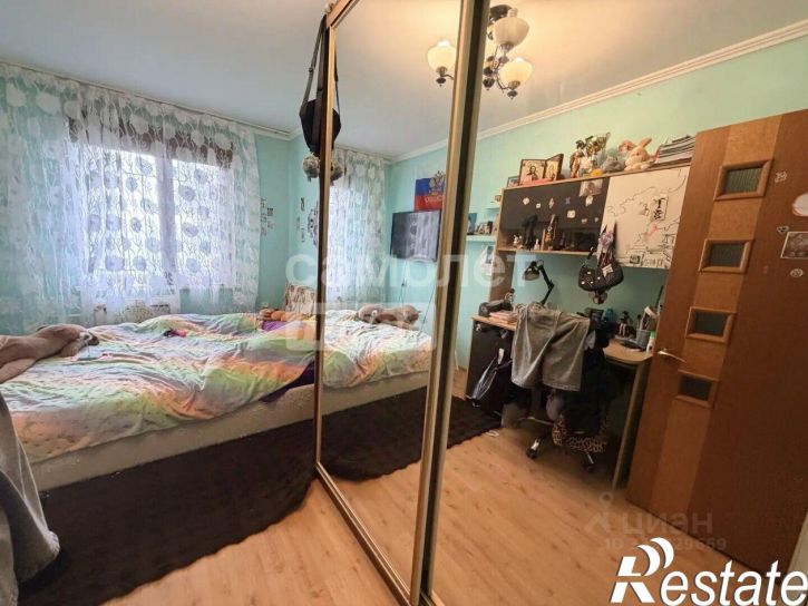 3-комн квартира улица Пацаева, 1,  д. 1