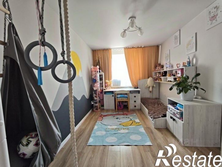 2-комн квартира Пихтовая улица, 21,  д. 21