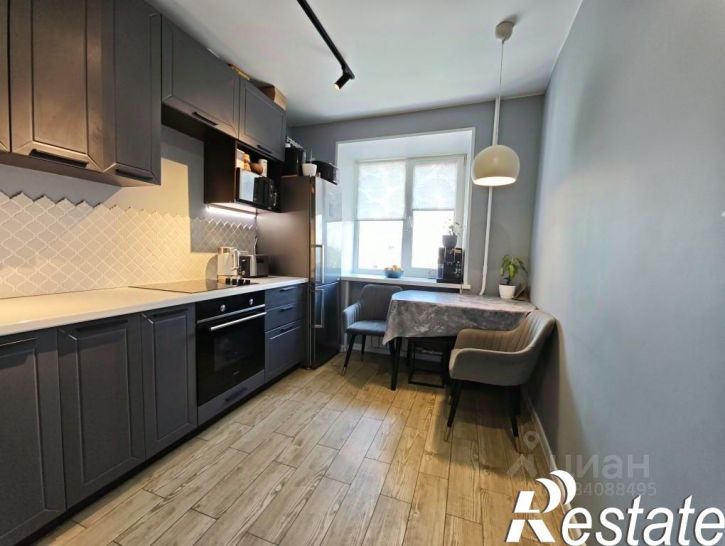 2-комн квартира Пихтовая улица, 21,  д. 21