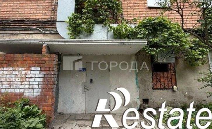 2-комн квартира улица Станюковича, 12,  д. 12