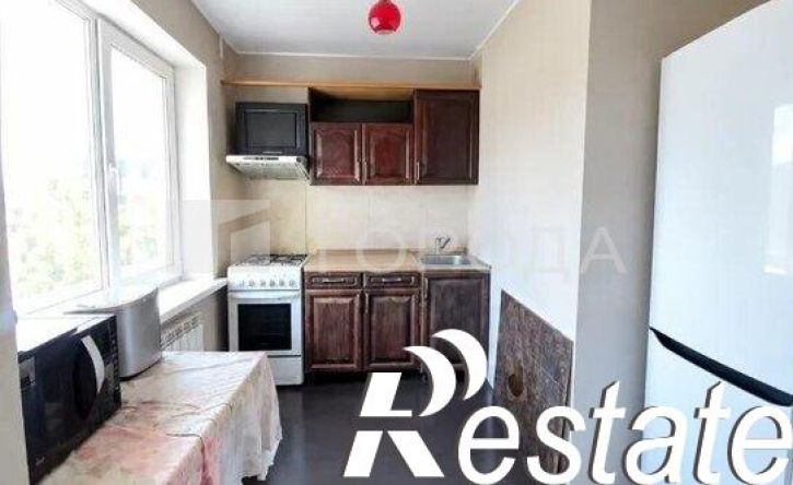 3-комн квартира улица Постышева, 25,  д. 25