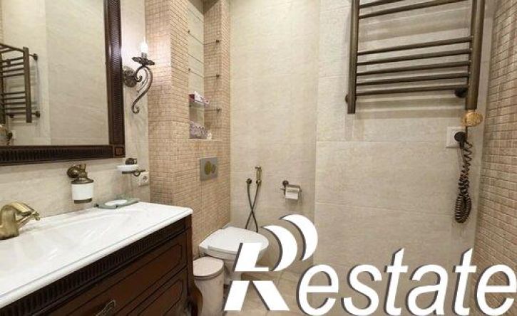 4-комн квартира улица Кирова, 25Г,  д. 25Г