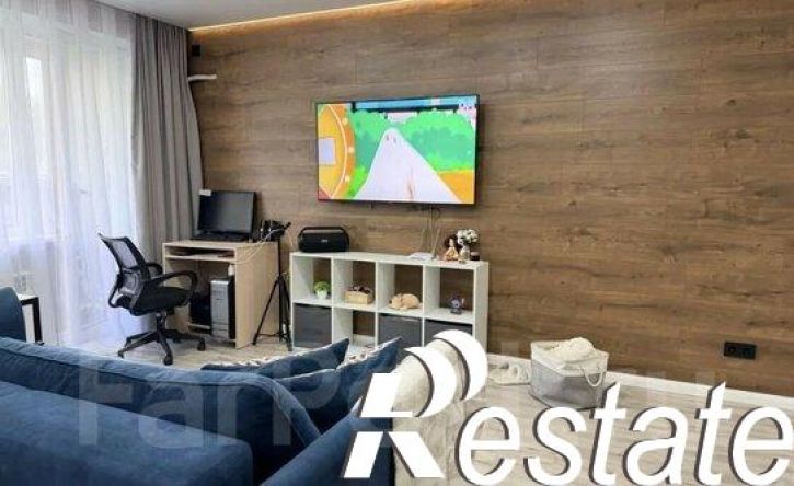 3-комн квартира улица Нейбута, 10А,  д. 10А